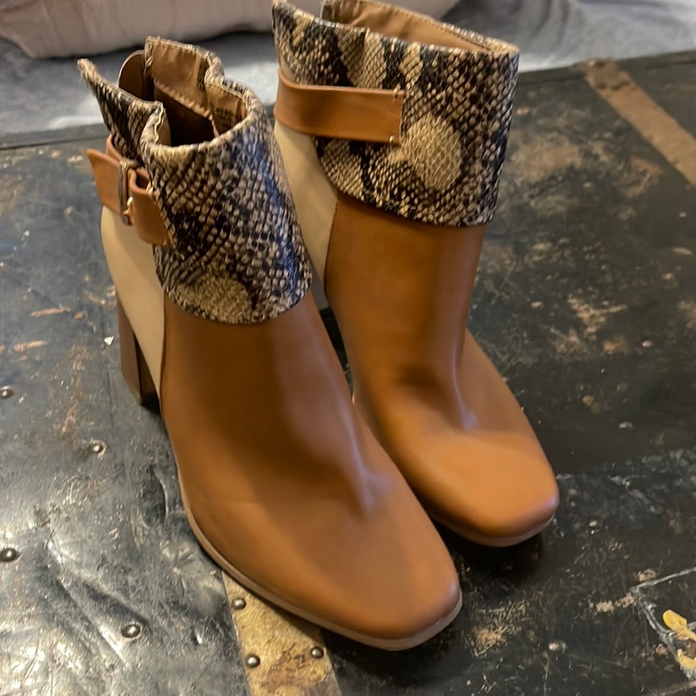 Adorable booties!
